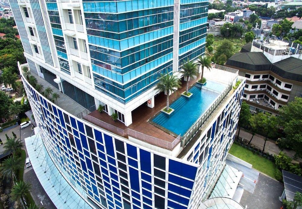 Oakwood Suites La Maison Jakarta Exteriör bild